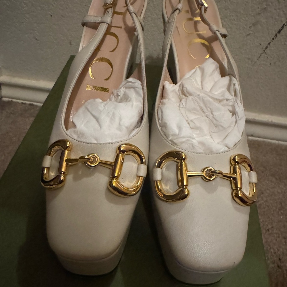 Gucci White and Gold Sandals with Elegant Designs wear one like new